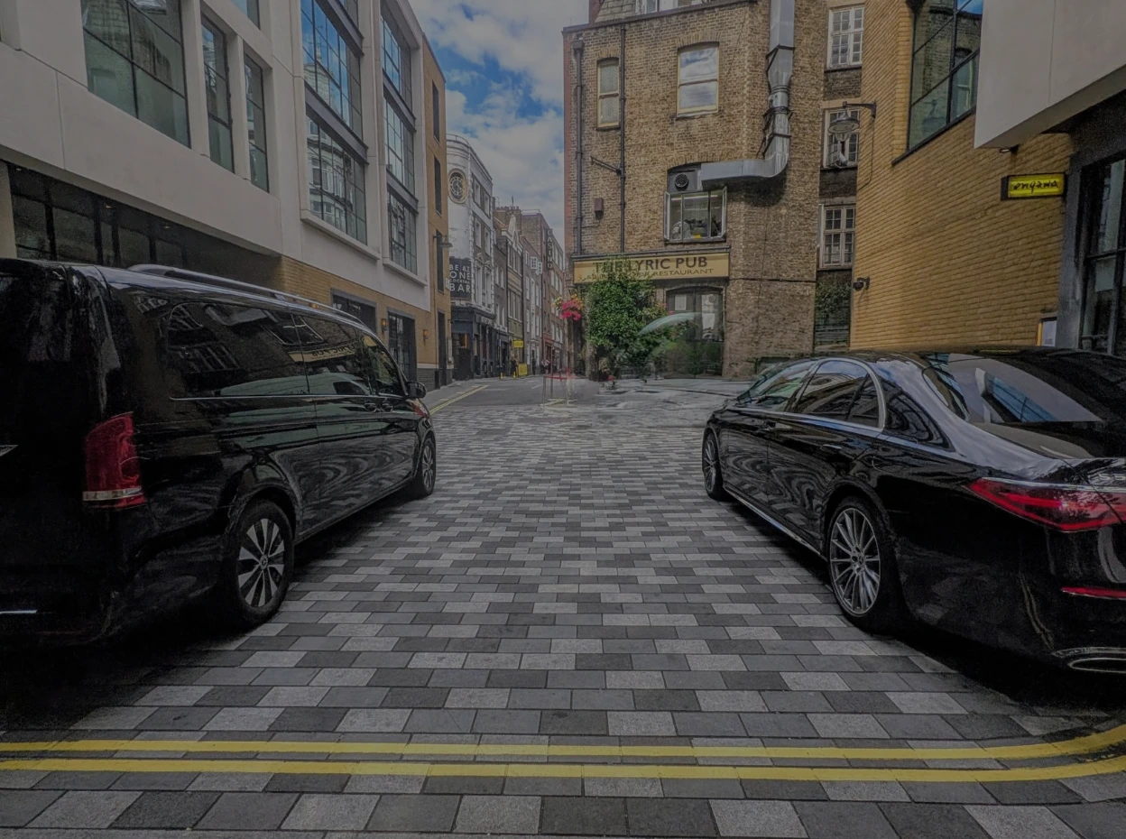 Best Luton Executive Car—Providing Chauffeur Service Form Luton to all over UK