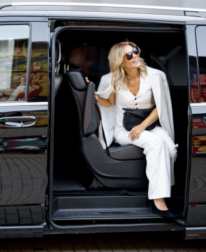 Chauffeur Company In London For Executive Travel